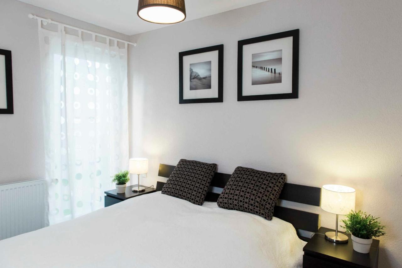 Hansa App 2, 2 Sz, 2 Baeder, Terrasse By Unsere Urlaubszeit *